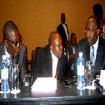 Charles Okoto, abb Malu Malu et Raymond Tshibanda aux pourparlers de Kampala
