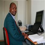 Le Pasteur Isaac Kitoka Moke Mutondo est le fils du Rvrend Mutondo Moke et serviteur de  ...