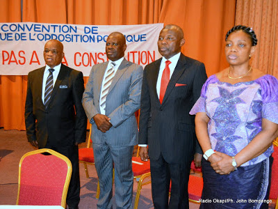 De gauche  droite; Gabriel Mokia, Ingele Ifoto, Vital Kamerhe et Eva Bazaiba, membres de l'opposition congolaise assistant  l'ouverture du premier colloque de la Dynamique de l'opposition congolaise le 04/11/2015  Kinshasa. Radio Okapi/Ph. John Bompengo