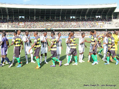 TP.Mazembe (Noire-blanc) contre AS-V. Club (vert-noire) le 15/04/2012 au stade des Martyrs  Kinshasa