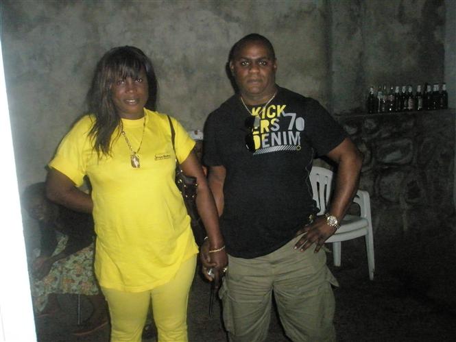 Di Mandiangu Zanga et sa soeur Maguy  Kinshasa