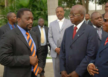 Joseph Kabila et Simon Mbaki Batshia