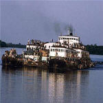 Bateau sur le fleuve Congo