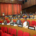 Des sénateurs lors de l'examen du projet de loi électorale le 23 janvier 2015 à Kinshasa
