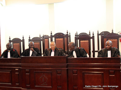 Des juges de la cour suprême de justice le 5/12/2011 à Kinshasa