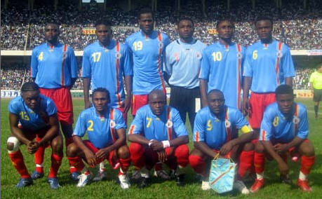 C'est dans un stade municipal de Marbella presque vide que la France A' a concd un match nul face la Rpublique Dmocratique du Congo (0-0). La premire priode a t bien terne au niveau des occasions de but malgr la volont de 22 acteurs d'aller de l'avant. La France a domin largement cette priode, mais a trouv une quipe congolaise un peu juste techniquement, mais avec des qualits physiques apprciables.