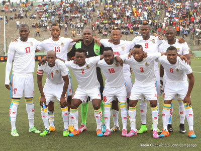 L'quipe de Lopards de la RDC le 19/11/2014 au stade Tata Raphal  Kinshasa lors du match contre les onze nationales de la Sierra Leone