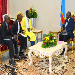 Le Prsident de la RDC, Joseph Kabila recevant le dput Ne Mwanda Nsemi, prsident du parti politique Congo Pax le 3/06/2015 lors de consultation dans son bureau officiel au palais de la nation  Kinshasa