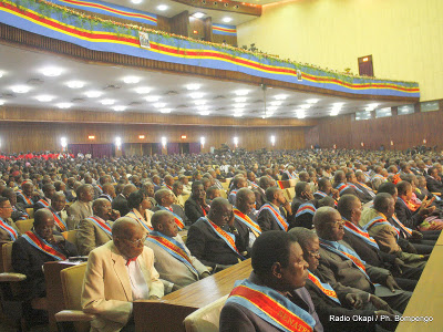 Une vue des députés nationaux et sénateurs congolais au palais du peuple (siège du parlement), ce 8/12/2010 à Kinshasa.
