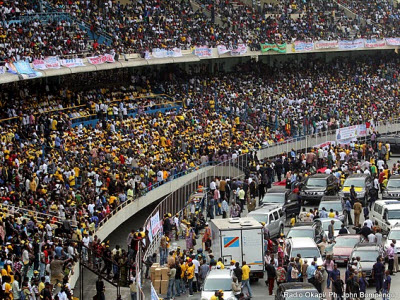 Des cadres et membres du PPRD, lors de la clture du 2me congrs de leur parti politique le 21/08/2011 au stade des martyrs  Kinshasa.