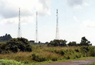 Les  trois antennes   Kibati