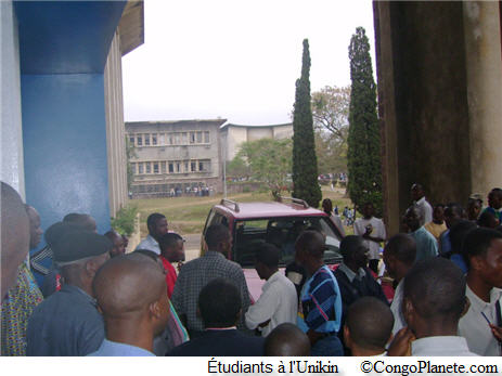 La dcision a t prise jeudi soir au cours d'une runion du corps professoral de l'Enseignement suprieur et universitaire. Le mouvement de grve est suspendu jusqu'au 31 janvier 2008, rapporte radiookapi.net