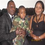 Moi Banga, Mon fils Dodi Banga et ma chere Epouse Jose Banga  Edmonton, Canada. Mwa byo'e ...