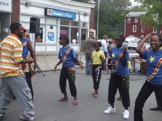 Congolese dance at a festival in Syracuse, NY (WWW.DRCCCNY.ORG)