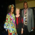 Mama Muilu Patricia Kumbakisaka, la députée conservatrice fédérale  Joy Smith et Dr. Léopo ...