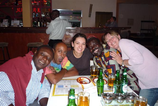 Guidenanbaye Nadjiam et ses Amis de R&I et CITS. ORTHODOX LUNCH. R&I NDjamena