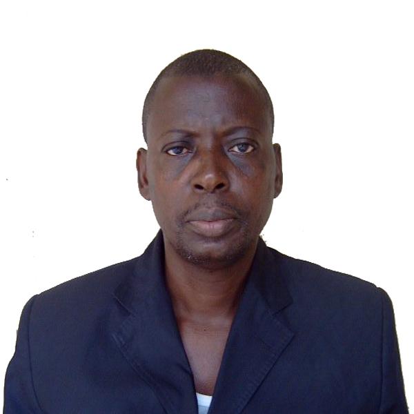 C'est monsieur MAKONDA MBUTA Emery depuis la Rpublique Dmocratique du Congo.