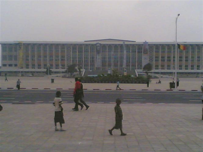 Place du cinquantenaire, Kinshasa